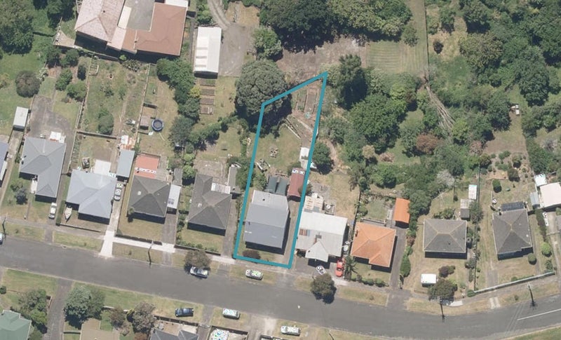 92 Koromiko Road, Gonville, Whanganui - Carousel 1
