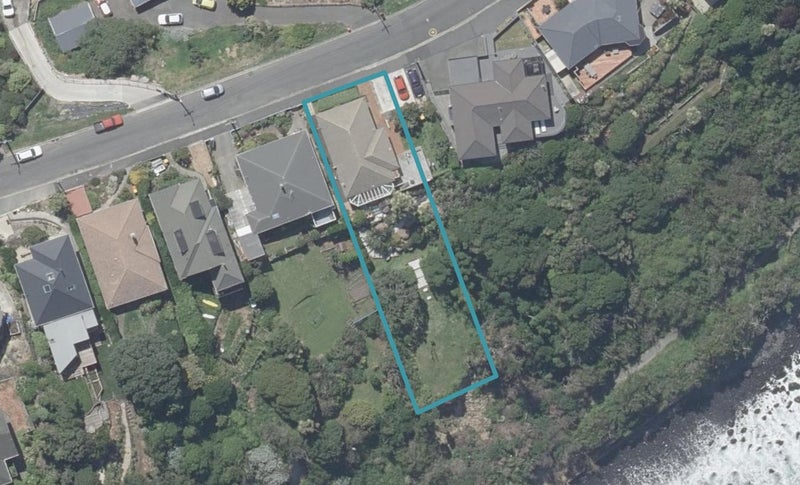 53 Cliffs Road, Saint Clair, Dunedin - Carousel 1