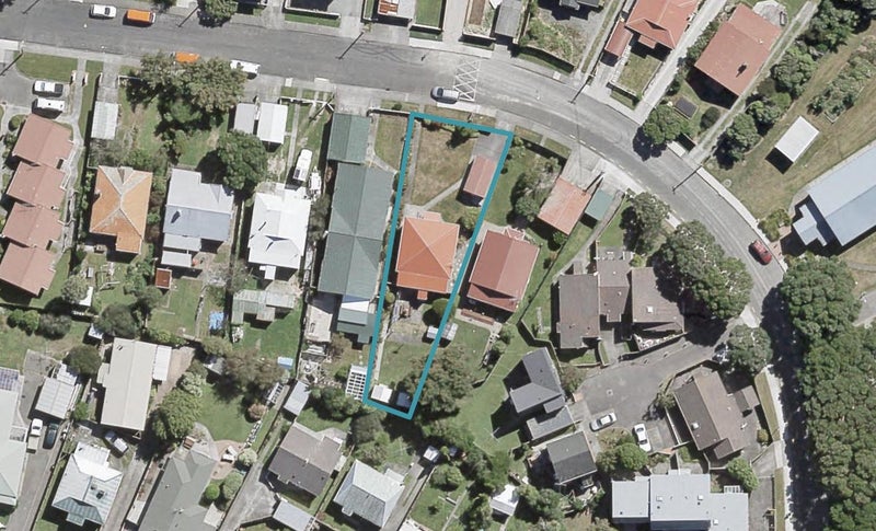 68 Randwick Crescent, Moera, Lower Hutt - Carousel 1