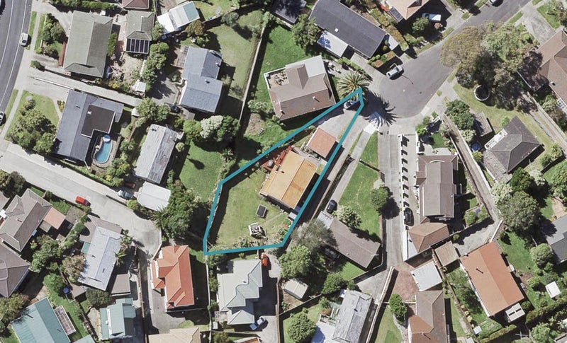 23 Colum Place, Bucklands Beach, Auckland - Carousel 1