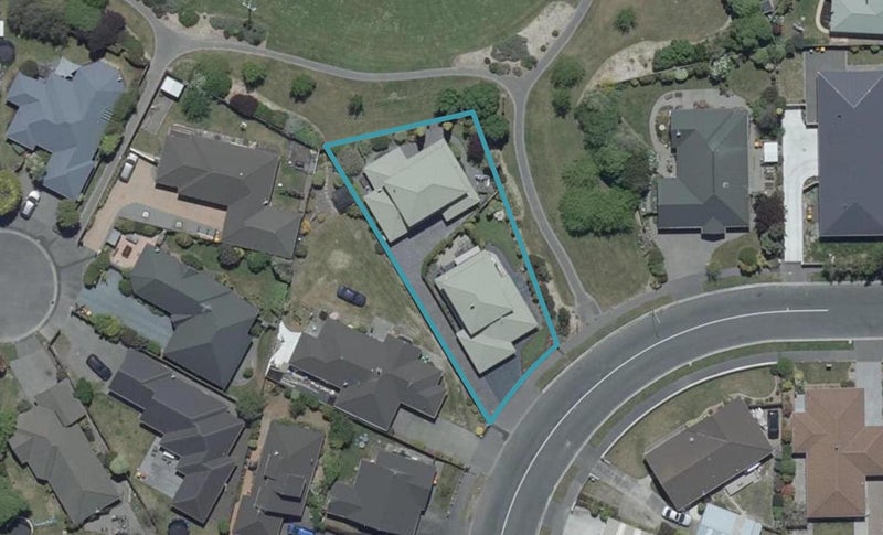 2/45 Donnington Street, Parklands, Christchurch - Carousel 1