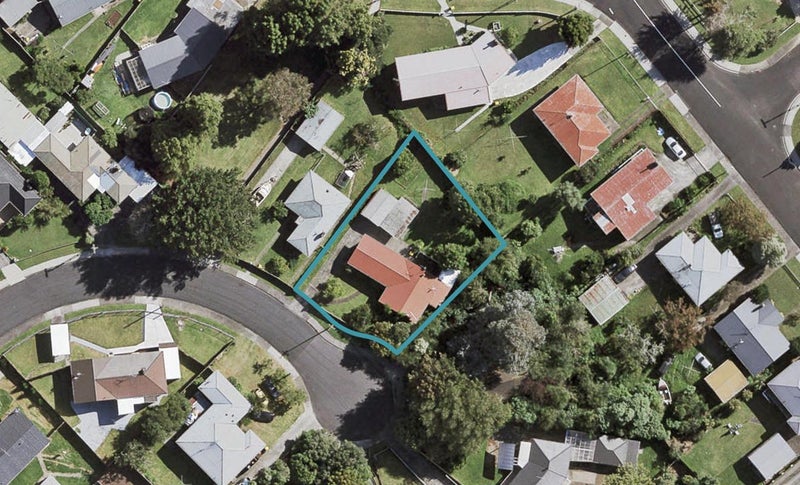 8 Barnard Place, Manurewa East, Auckland - Carousel 1