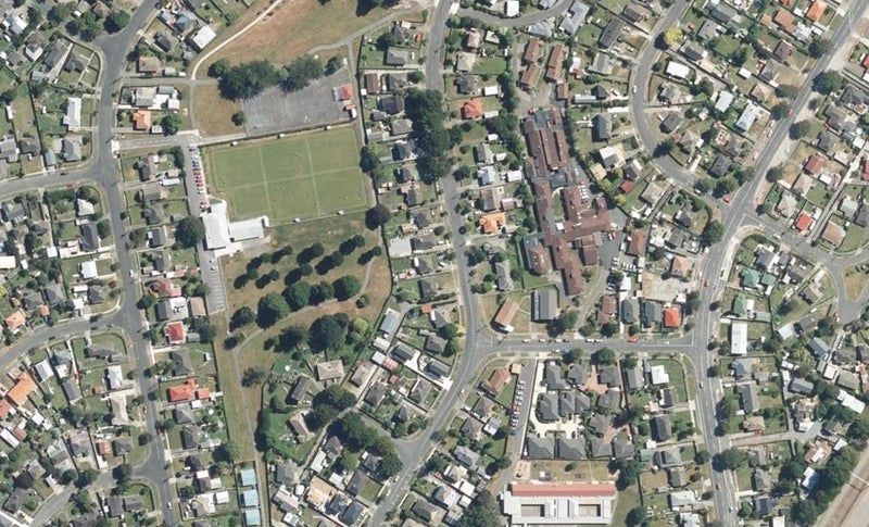 29 Molesworth Street, Taita, Lower Hutt - Carousel 1