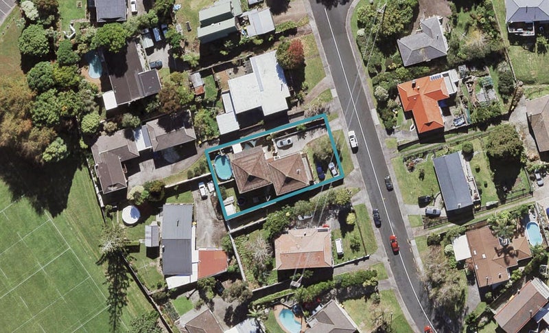 25 Anich Road, Massey, Auckland - Carousel 1