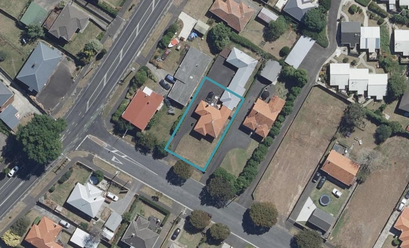 50 Matai Street, Maeroa, Hamilton - Carousel 1