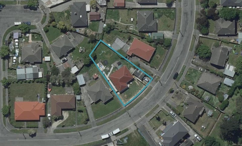 31 Rowcliffe Crescent, Avonside, Christchurch - Carousel 1