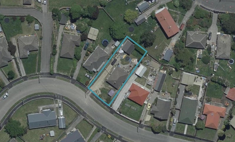 48 Bellbrook Crescent, Shirley, Christchurch - Carousel 1
