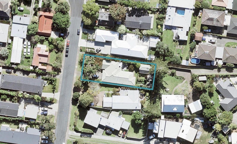 79 The Circle, Manly, Whangaparaoa - Carousel 1