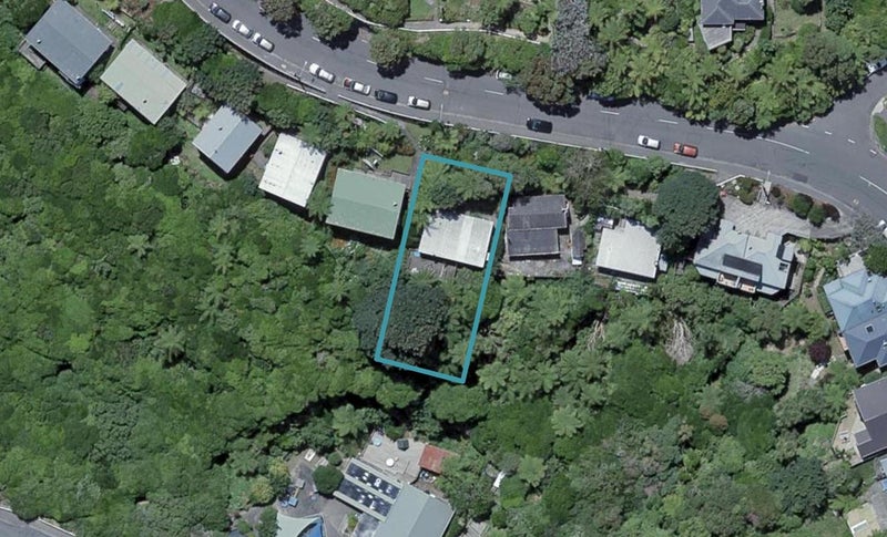25 Pembroke Road, Northland, Wellington - Carousel 1