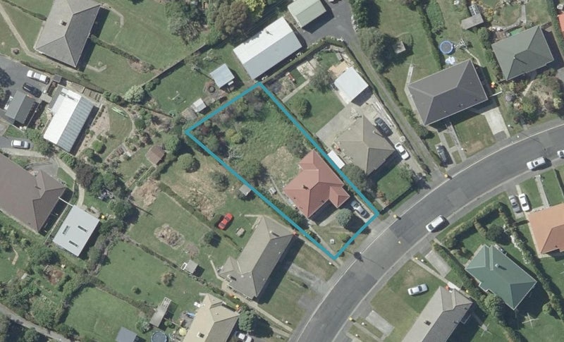 66 Clermiston Avenue, Corstorphine, Dunedin - Carousel 1
