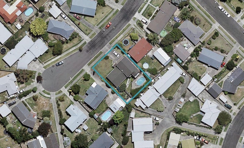 5 Jellicoe Place, Tamatea, Napier - Carousel 1