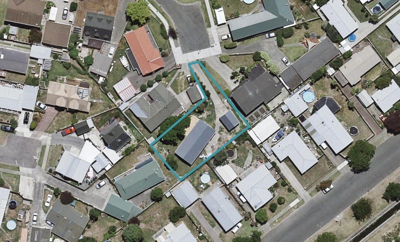 27 Ryan Crescent, Greenmeadows, Napier - Carousel 1
