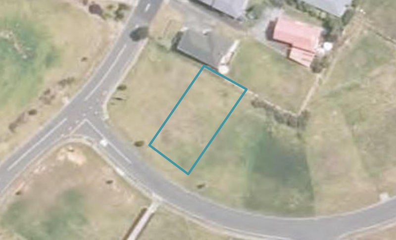 43 Dudley Crescent, Cable Bay, Cable Bay - Carousel 1