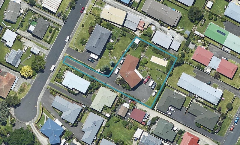 14 Lincoln Terrace, Gate Pa, Tauranga - Carousel 1