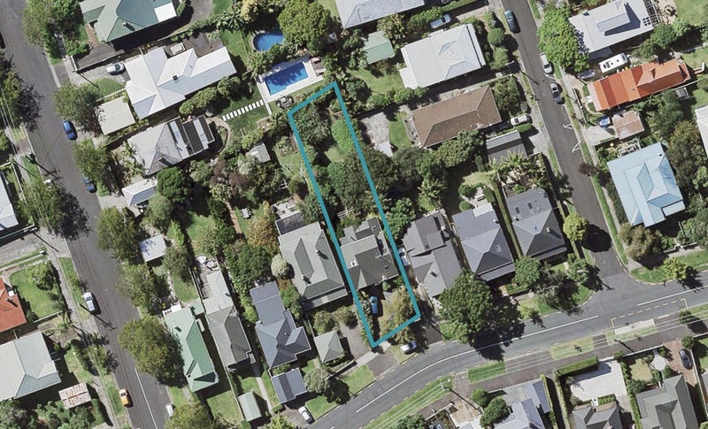 71 Albert Road, Devonport, Auckland - Carousel 1