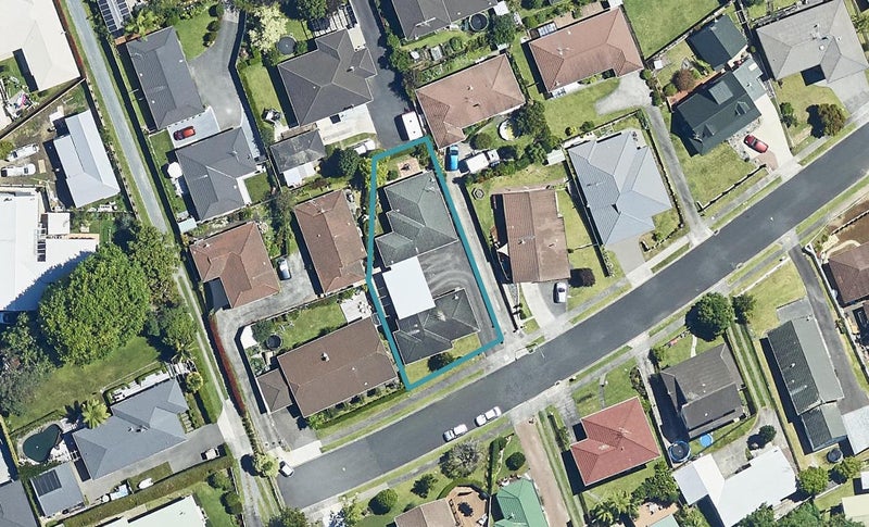 35A Heron Avenue East, Matua, Tauranga - Carousel 1