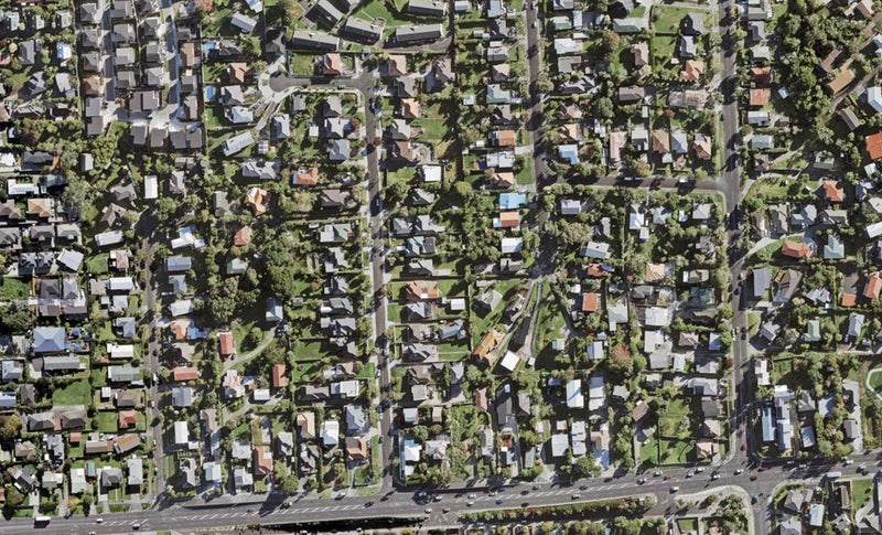 13C Pinewood Street, Avondale, Auckland - Carousel 1