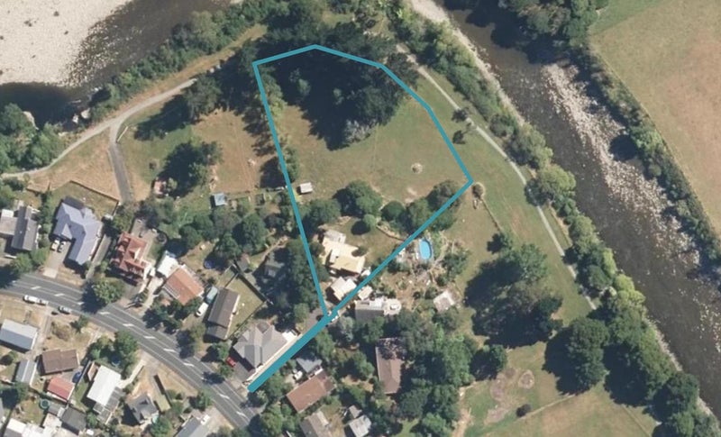 103 Gemstone Drive, Birchville, Upper Hutt - Carousel 1