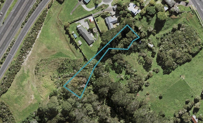 9 Taimana Place, Greenhithe, Auckland - Carousel 1