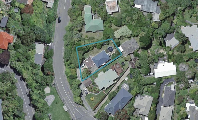 1 Warwick Street, Wilton, Wellington - Carousel 1