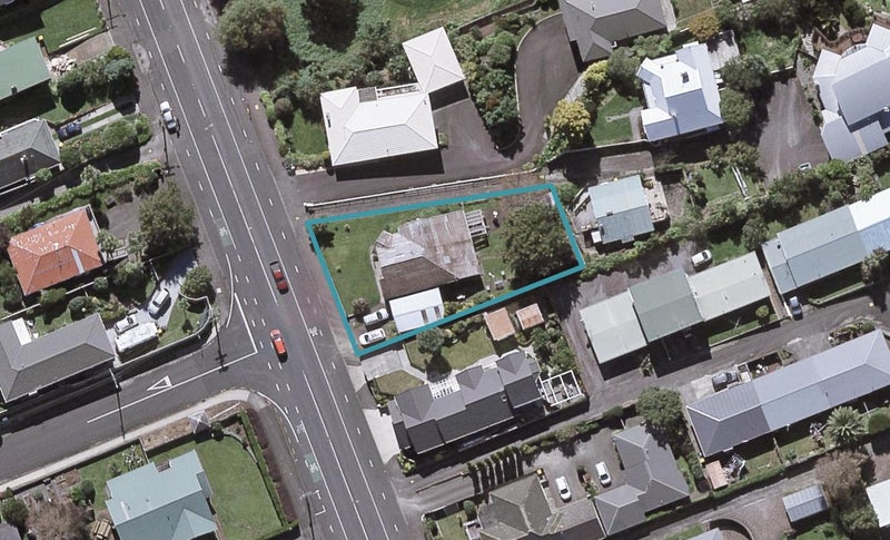 237 Carrington Street, Vogeltown, New Plymouth - Carousel 1