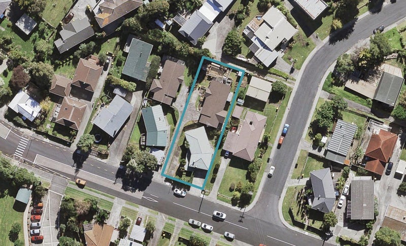 2/53 Seaview Road, Glenfield, Auckland - Carousel 1