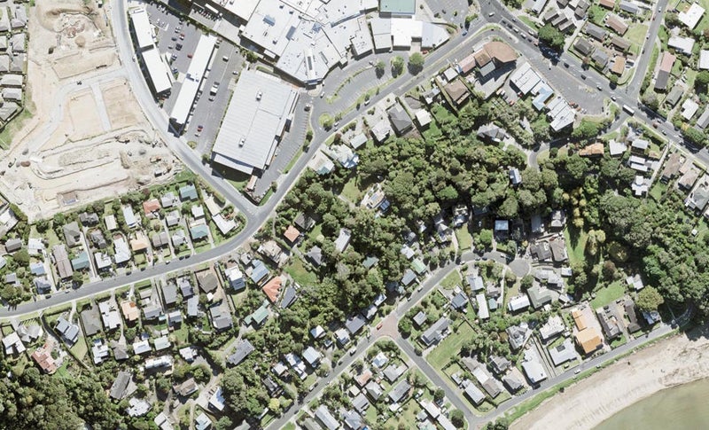 20 Wade River Road, Stanmore Bay, Whangaparaoa - Carousel 1