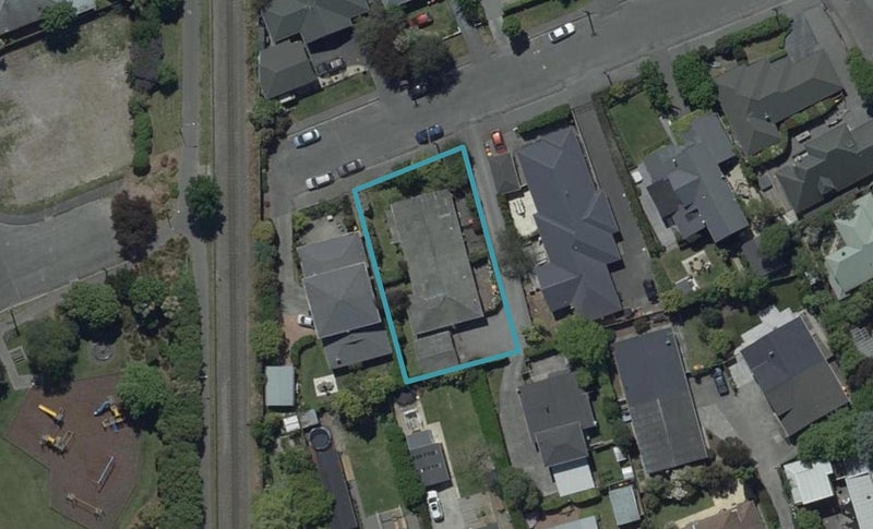 1/17 Lloyd Street, Strowan, Christchurch - Carousel 1