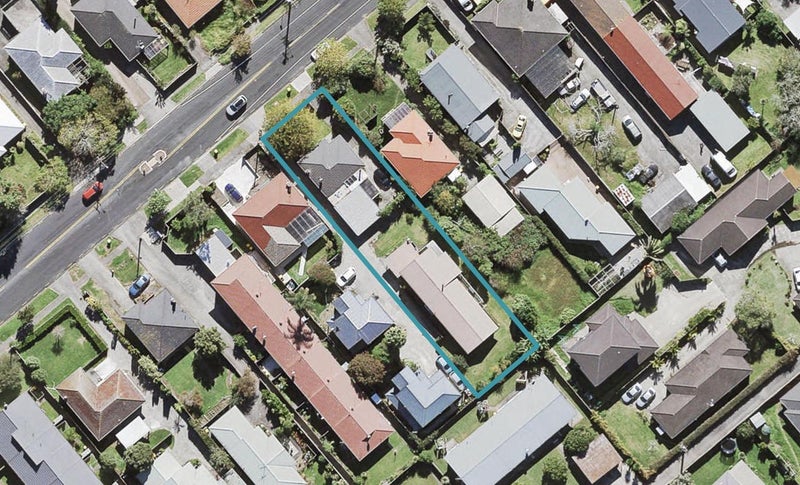 2/146 Hutchinson Avenue, New Lynn, Auckland - Carousel 1