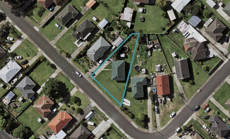 28 Cooper Crescent, Otara, Auckland - Carousel 1