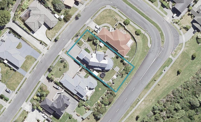 3 Birkinshaw Grove, Riverstone Terraces, Upper Hutt - Carousel 1