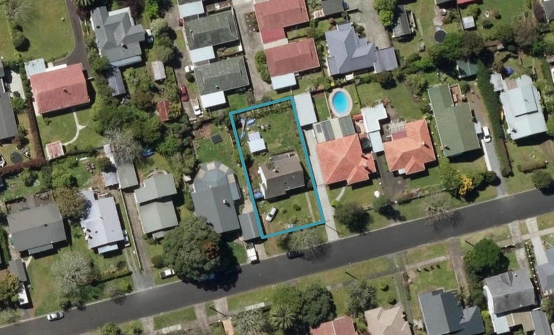 12 Oranga Road, Kensington, Whangarei - Carousel 1
