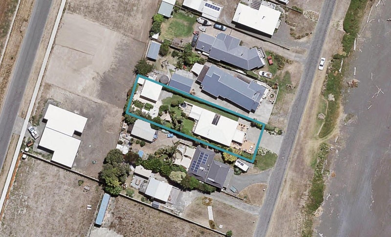 108 North Shore Road, Eskdale, Napier - Carousel 1
