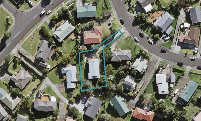 5 Grenadine Place, Unsworth Heights, Auckland - Carousel 1