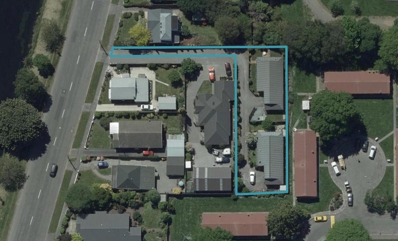 1/734 Avonside Drive, Avonside, Christchurch - Carousel 1