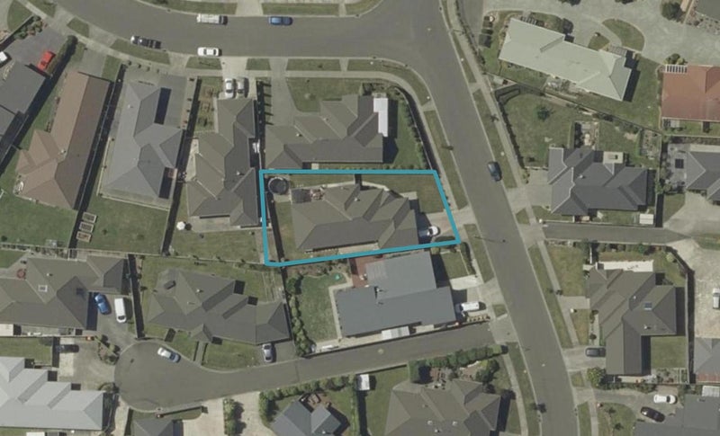 30 Tennyson Avenue, Kelvin Grove, Palmerston North - Carousel 1