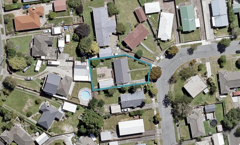 37 Bonnie Glen Crescent, Ebdentown, Upper Hutt - Carousel 1