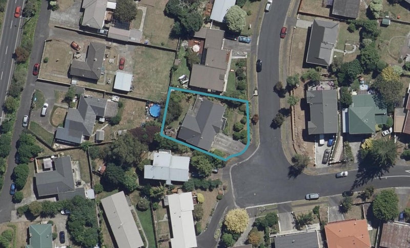 17 Glendale Drive, Dinsdale, Hamilton - Carousel 1