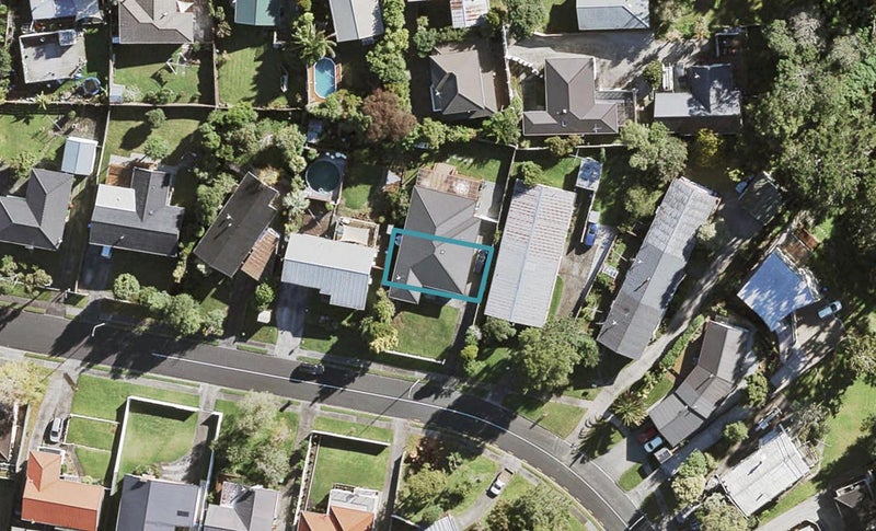 12B Rangitiki Crescent, Lynfield, Auckland - Carousel 1
