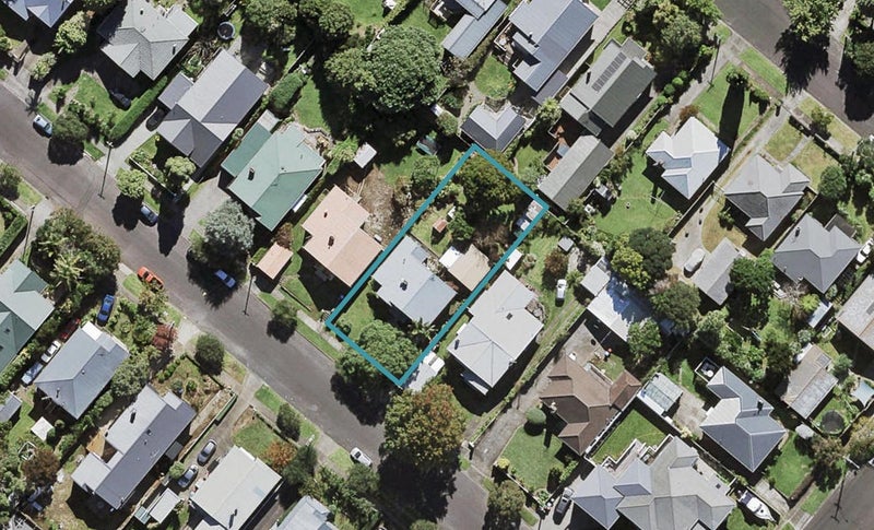 9 Verona Avenue, Mount Albert, Auckland - Carousel 1
