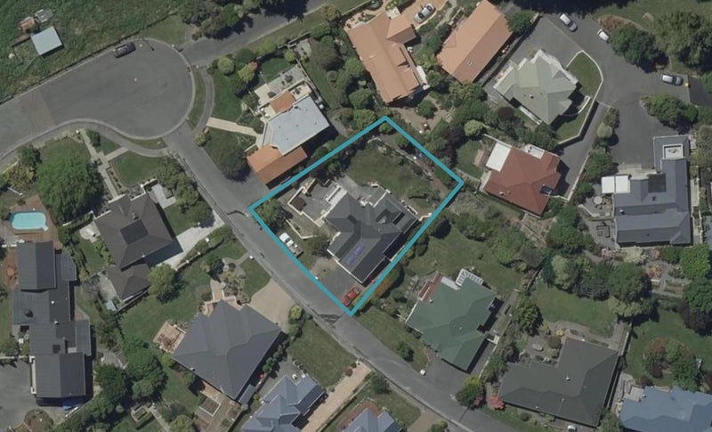 2 Oberg Lane, Westmorland, Christchurch - Carousel 1
