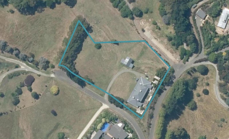 74 Nilgiri Road, Poraiti, Napier - Carousel 1