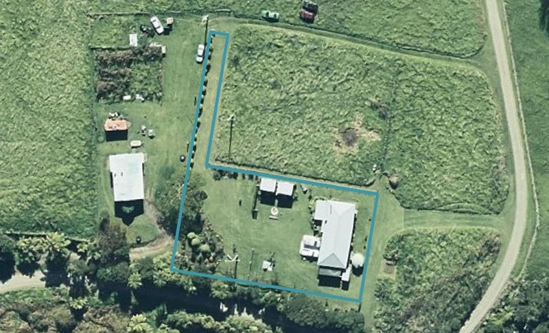 35 Parekura Hei Road, Te Kaha, Te Kaha - Carousel 1