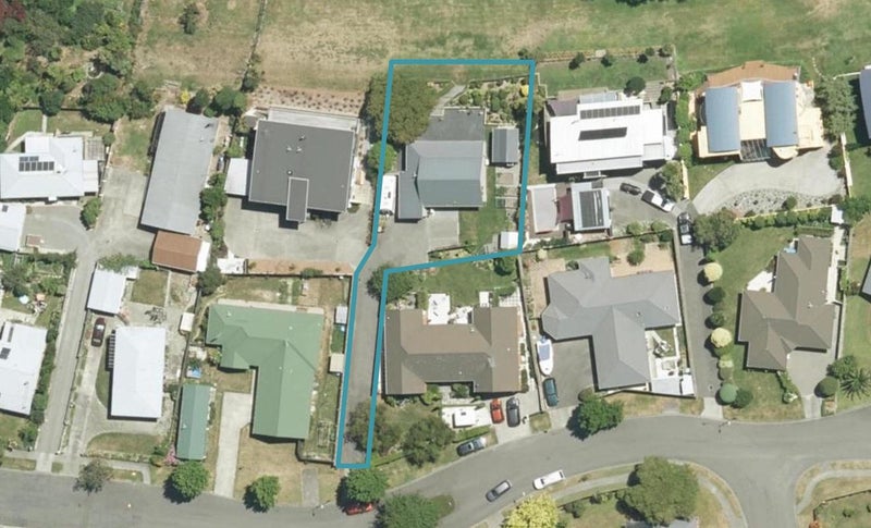 25 Endeavour Street, Riversdale, Blenheim - Carousel 1