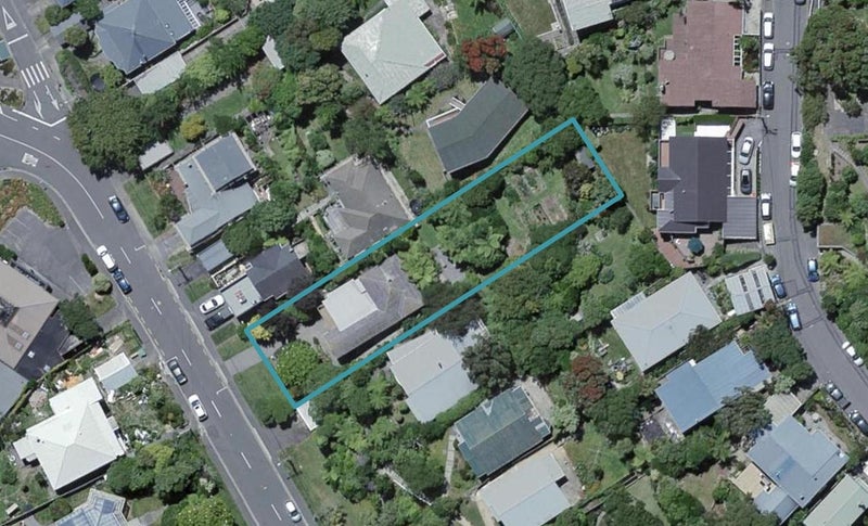 11 Crofton Road, Ngaio, Wellington - Carousel 1