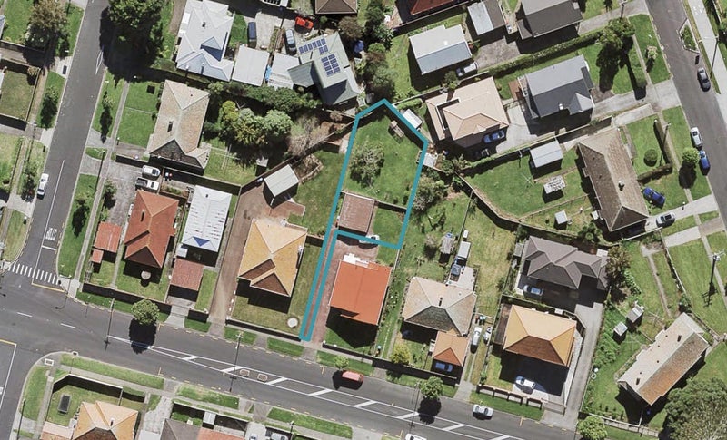 48B Denbigh Avenue, Mount Roskill, Auckland - Carousel 1