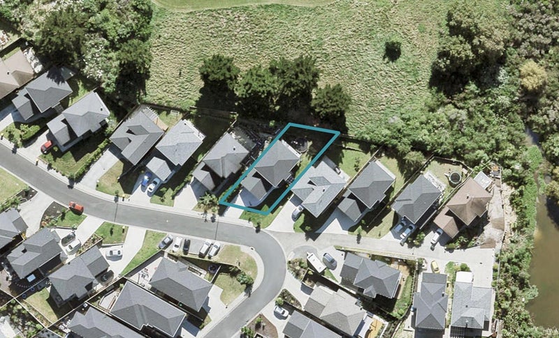 17 Buccaneer Court, Gulf Harbour, Whangaparaoa - Carousel 1