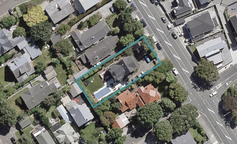 72 Woburn Road, Woburn, Lower Hutt - Carousel 1