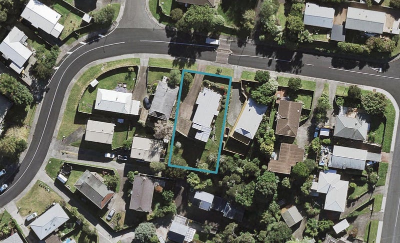 153 Spinella Drive, Bayview, Auckland - Carousel 1