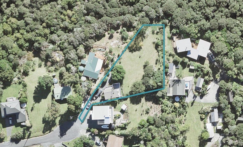 11 Pigeon Place, Warkworth - Carousel 1